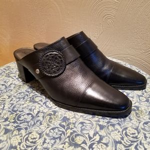 New Brighton Trevi slides size 10